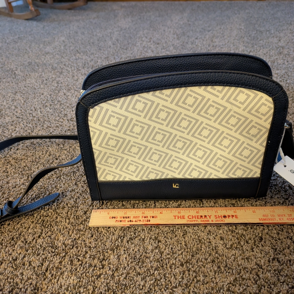Liz Claiborne Black and Cream Crossbody Bag